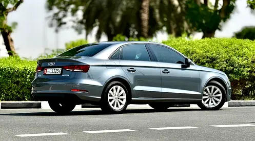 صورة مصغرة 3 لـ 2015 AUDI A3