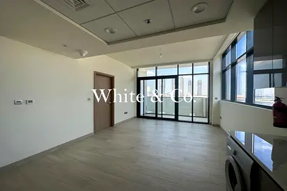 Azizi 2 Bed | Unfurnished | Move in Now!