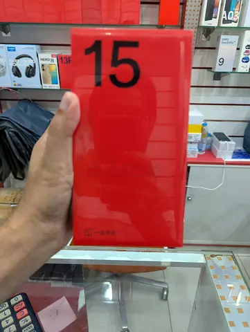 OnePlus 15 (256GB) Sealed Pack