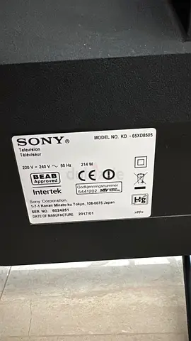 One LG Oled and one Sony TV 65 inch, one LG Oled broken for free. Pick up today, cash payment.