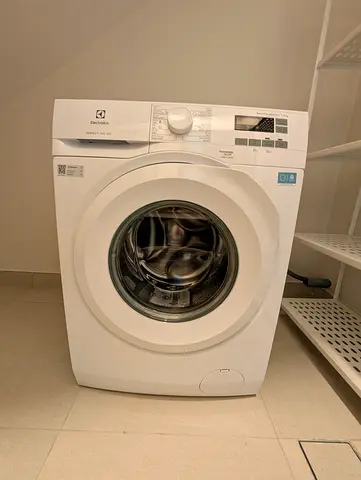 Fully Automatic Electrolux Front Load Washing Machine - Brand New, unused 7KG capacity