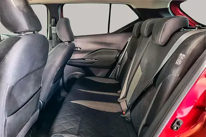 2019 Nissan KICKS 照片 12