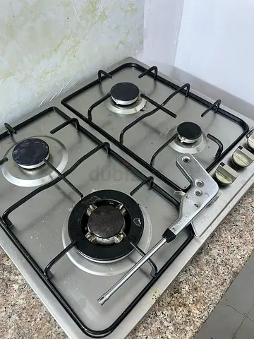 Used 4-Burner Built-in Gas Hob / Stove Top - Stainless Steel and cylinder