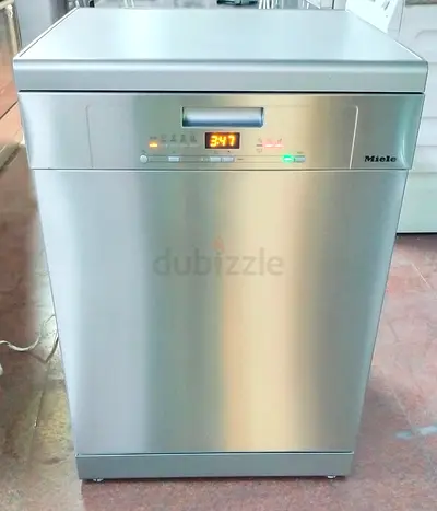 Miele New model G 5000
SC|/ 3 Racks Dishwasher.
Same like new Condition.