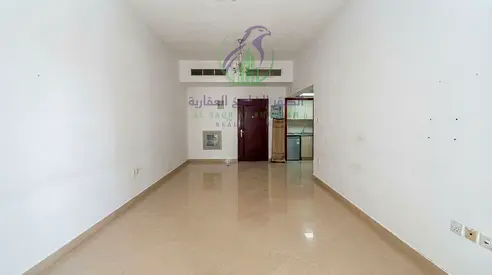 غرفة وصالة للإيجار السنوي في التعاون | غرفة ماستر | 2 حمام | باركينج | 34,000 درهم