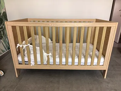 Cot bed