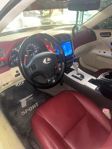 صورة 5 لـ 2009 Lexus IS-SERIES