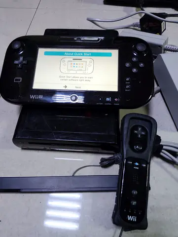Nintendo Wii U with Pad + 50 games loaded