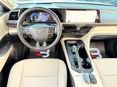 2023 Toyota CROWN — фото 11