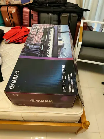 Yamaha PSR-E473 Keyboard