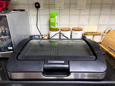 Kenwood Indoor Smokeless Grill with Glass Lid