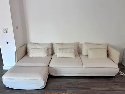 Light beige 3-seater sofa with chaise - removable covers