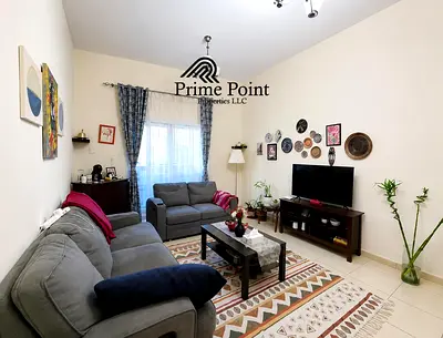 Super Spacious One Bedroom Apartment | Motivated Seller