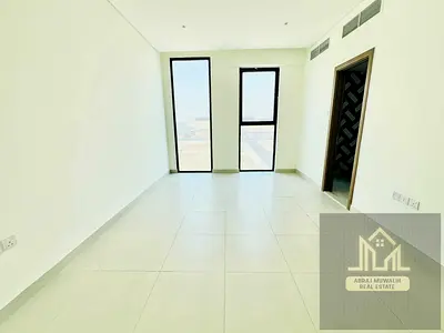Looking like a beautiful apartment 2bhk neat and clean family building just in 82k