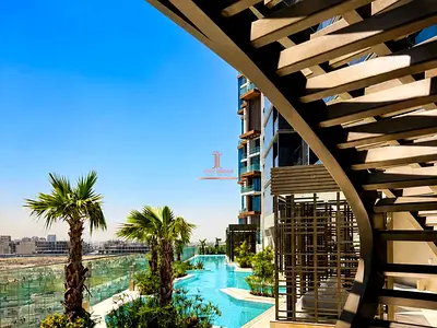 Creek and MBR City | Spacious | Mid Floor