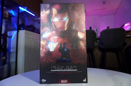 Hot Toys Ironman Mk85 Battle Damaged