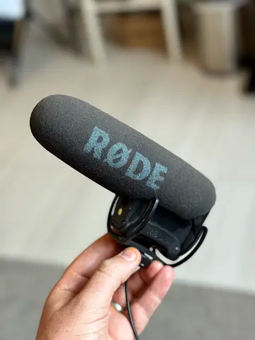 Rode On-Camera Shotgun Microphone (Used, Good Condition)