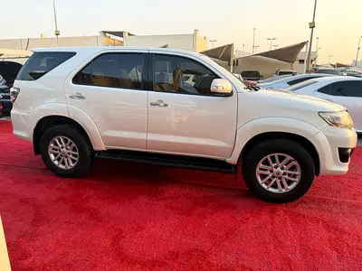 صورة 6 لـ 2013 Toyota FORTUNER
