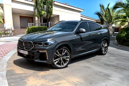 BMW X6 M50i 2022 GCC Specs - Low Mileage - Excellent Condition!