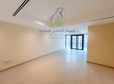 افخم واجمل غرفتين وصالة مع غرفة خادمة ماستر على كورنيش الخان مساحات واسعة وتشطيب حديث مع تكييف وباركينج وجيم ومسبح مجاني
