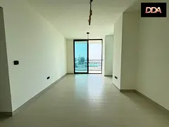 TOP FLOOR | MARINA VIEW | COZY 2BR + MAID