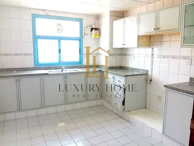 Chiller Free Huge 2 Bedroom Apartment Built-in Wardrobes In Just 50k