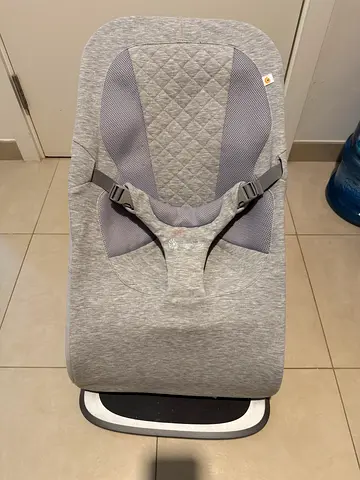 Ergobaby Bouncer in Grey