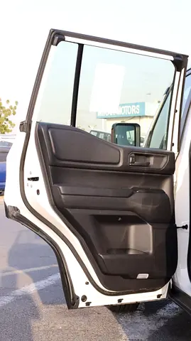 2025 Toyota PRADO 照片 8
