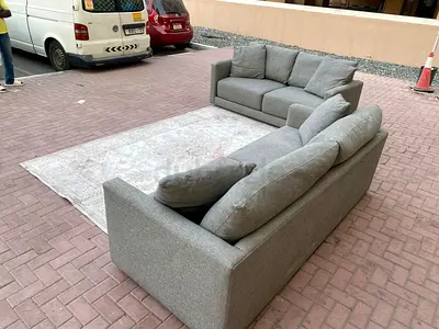 Comfortable Crate&Barrel 2+3 Sofa Sets perfect condition