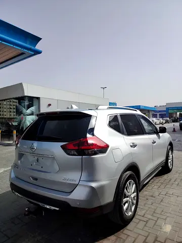 صورة 8 لـ 2020 Nissan ROGUE