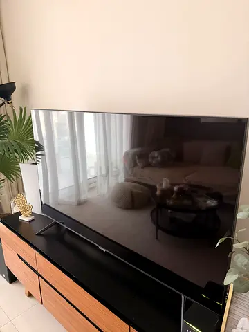 Large LED TV SAMSUNG in excellent condition