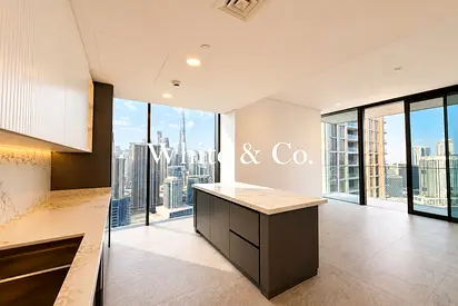 Prime Burj Canal Views | Luxurious Finish