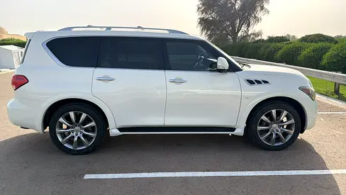 2014 Infiniti QX80 照片 14