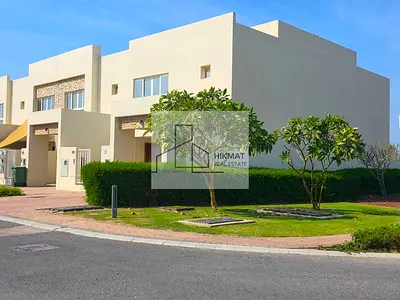 Spacious 2BR Bermuda Villa Sea Facing Mina Al Arab