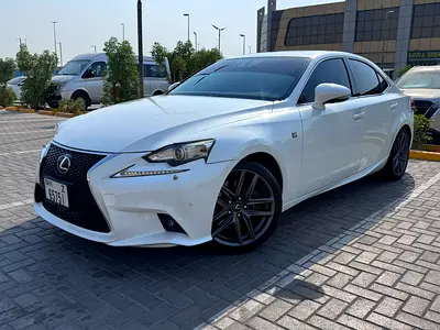 صورة 2 لـ 2016 Lexus IS-SERIES