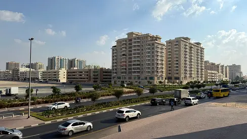 Room for two working woman in Qusais near Metro