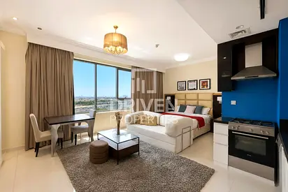 12 Cheques Available | Vacant | Well Maintained