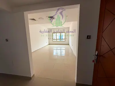 شقة غرفتين وصالة للإيجار السنوي العائلي في الممزر الشارقة | مخرج دبي | مساحات واسعة | إطلالة مفتوحة | 45,000 درهم