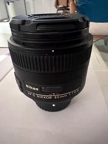 Nikon AF-S NIKKOR 85mm f/1.8G