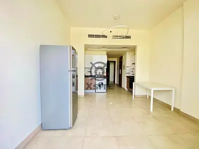 Cozy Studio | Equipped Kitchen | Vacant