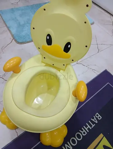 Duck shape potty like new