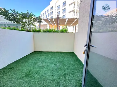 STUDIO || PRIVATE GARDEN || READY TO MOVE ||