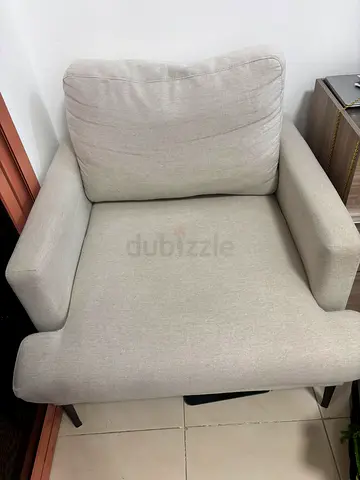 Cream Fabric Sofa Set — Good Condition: 3 seater, 2 seater and 1 seater