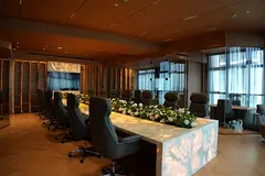 Modern And Luxurious Office Space