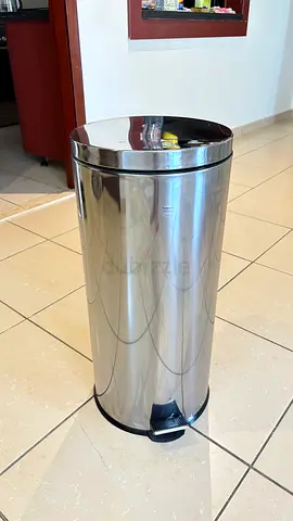 30L Waste Bin - Used Less Than 1 Month