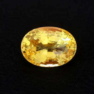 18.74ct Natural Ceylon Yellow Sapphire | Oval Cut