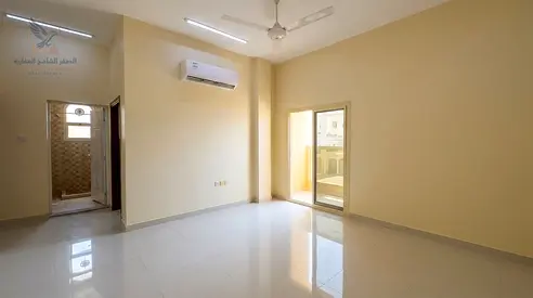 فرصة مميزة للإيجار في عجمان غرفة وصالة شارع الشيخ عمار مباشرة قرب الشروق مول مساحة ممتازة بناية جديدة سهل المخرج لدبي والشارقة