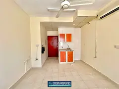 Studio flat available in Muwaileh