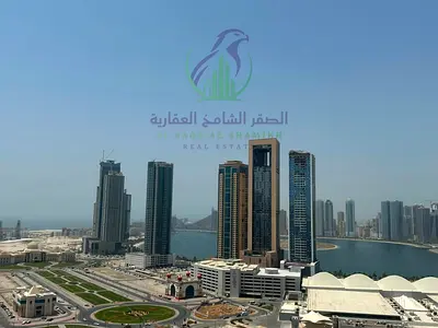 ثلاث غرف وصالة في الممزر على مخرج دبي بإطلالة بحرية وبرج سكني للعائلات وصالة واسعة وبلكونة على كورنيش الخان والممزر