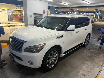 2014 Infiniti QX80 照片 7